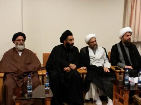 تصاویر دیدار اعضای اتاق فکر و دبیرخانه نشست دوره ای اساتید با حضرت آیت الله جوادی آملی
